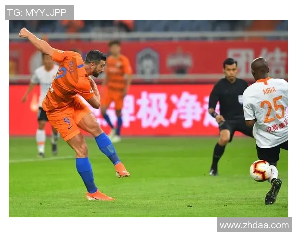 鲁能足球队奋勇争先展现团队精神与拼搏意志的辉煌历程 鲁能足球队奋勇争先展现团队精神与拼搏意志的辉煌历程